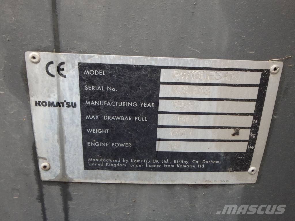 Komatsu PW 130ES-6K pyörittäjällä Εκσκαφείς με τροχούς - λάστιχα