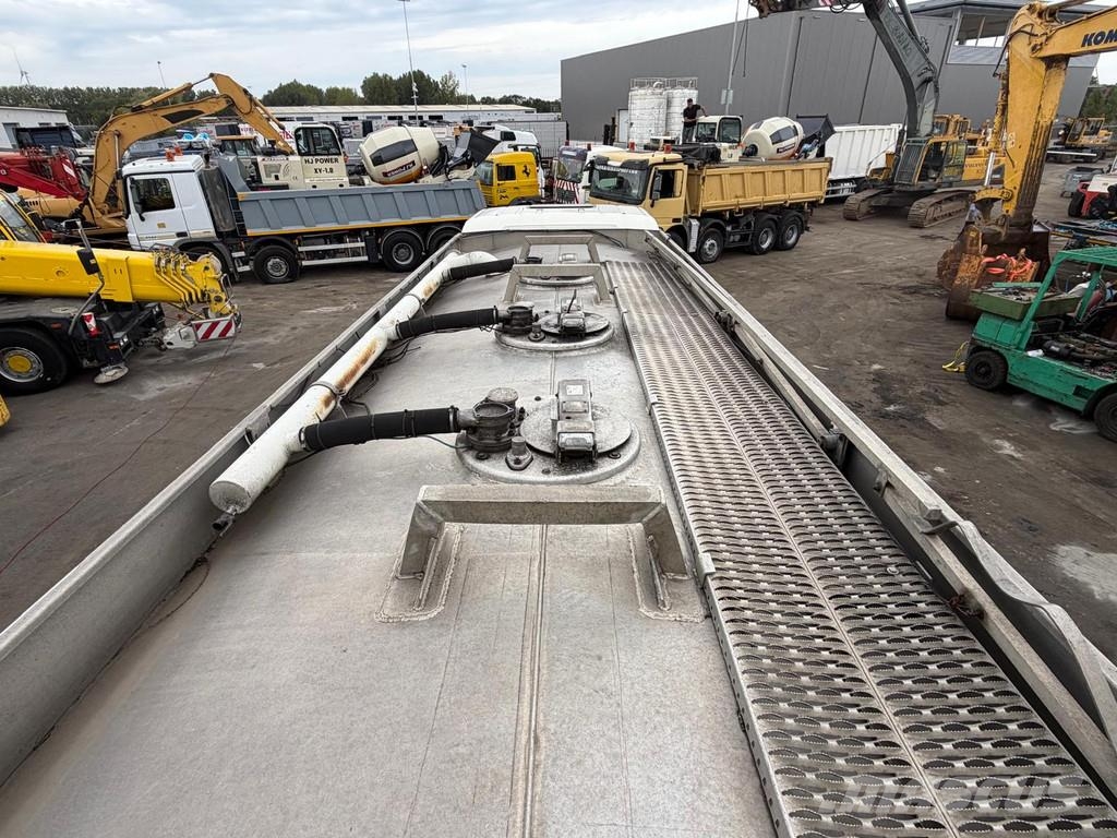 MAN TGA 26.350 Fuel Tank Truck 6x2 20.060 Liters 3 Com Tankwagen