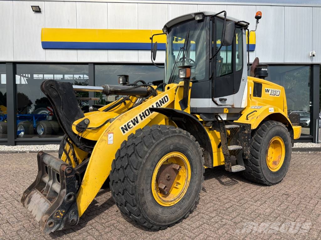New Holland W 130 B Læssemaskiner på hjul