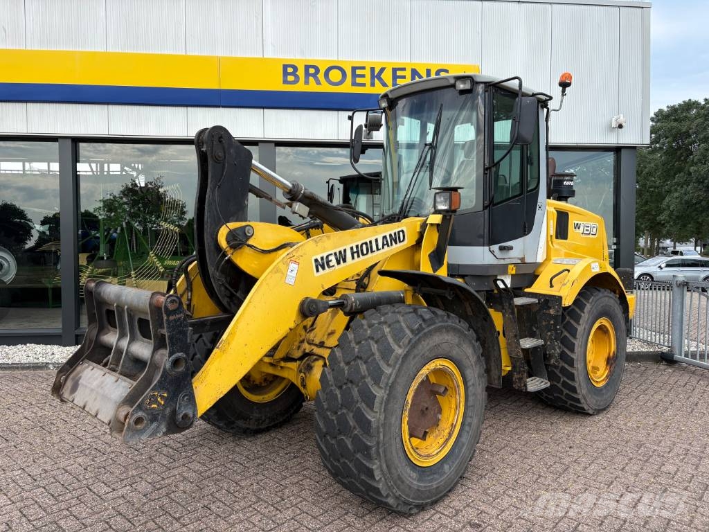 New Holland W 130 B Læssemaskiner på hjul