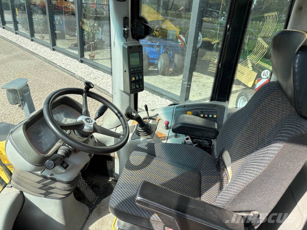 New Holland W 130 B Læssemaskiner på hjul