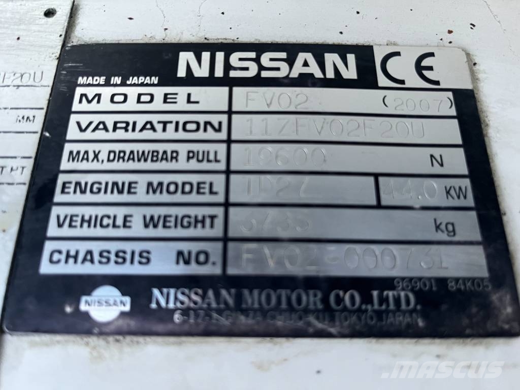 Nissan FV02-F20U V-3922 EO Обладнання для аеропортів