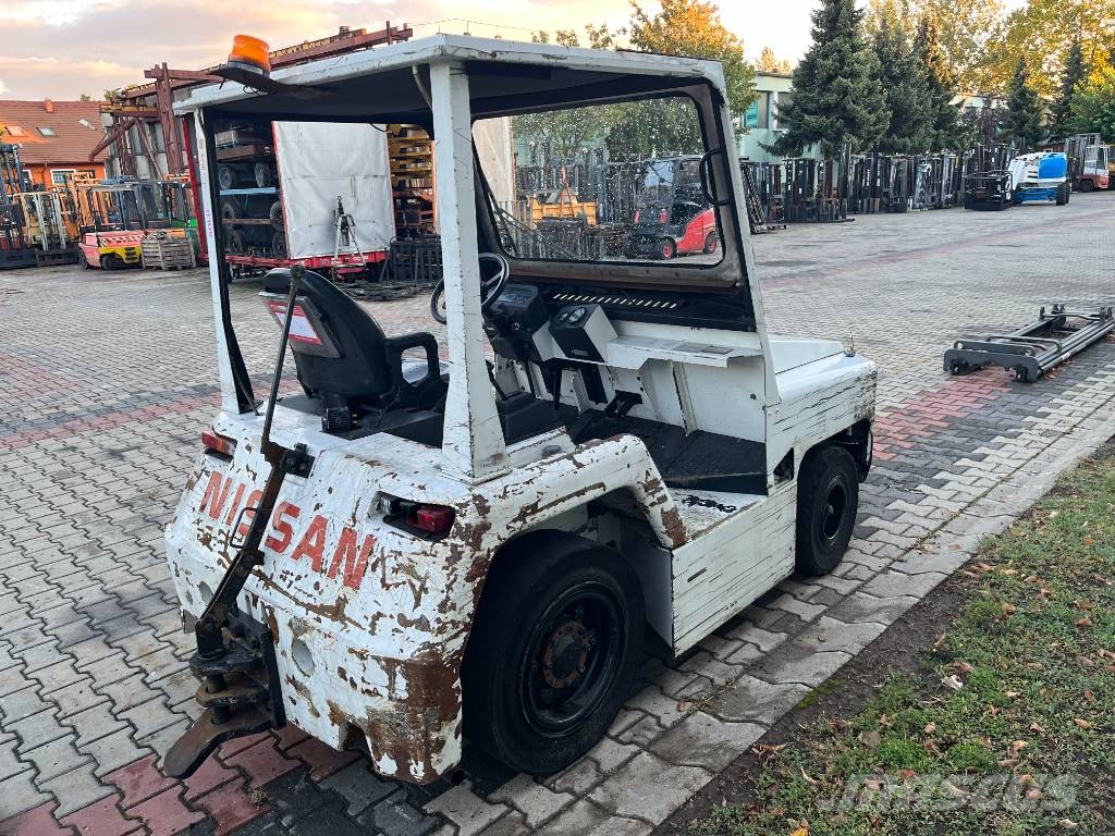 Nissan FV02-F20U V-3922 EO Обладнання для аеропортів