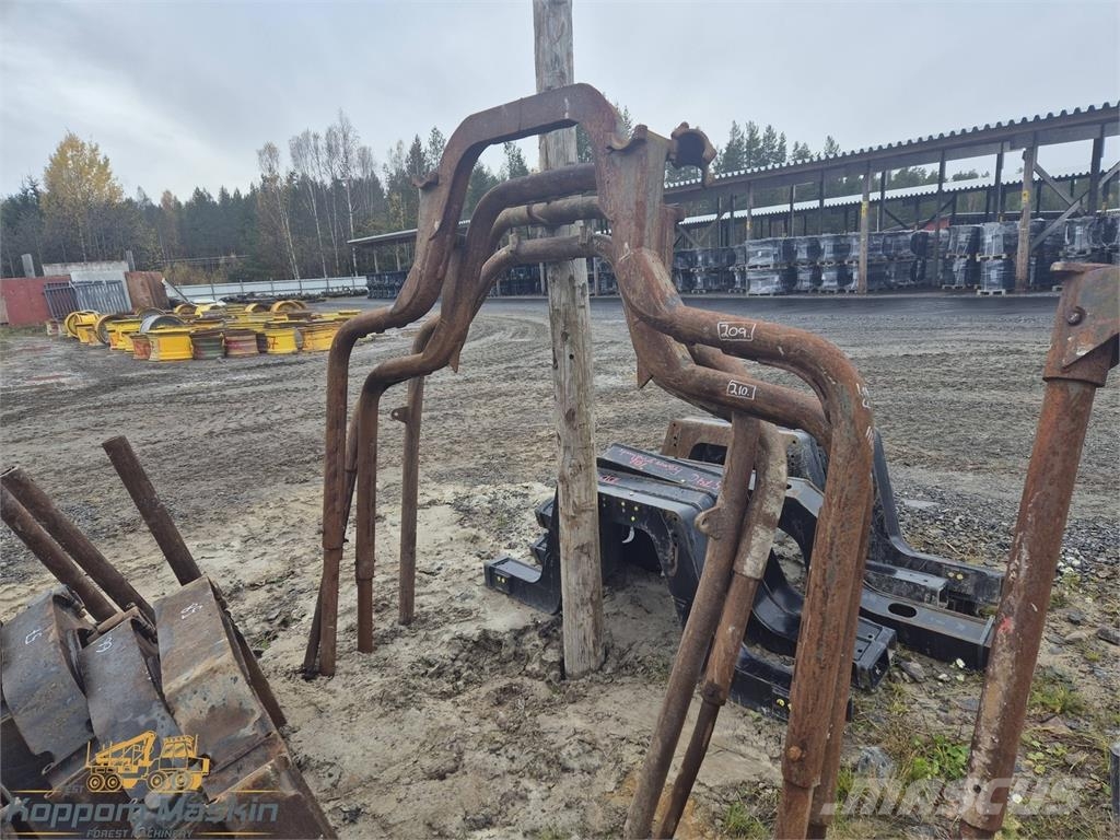 John Deere 1110 A Autres accessoires pour matériel forestier