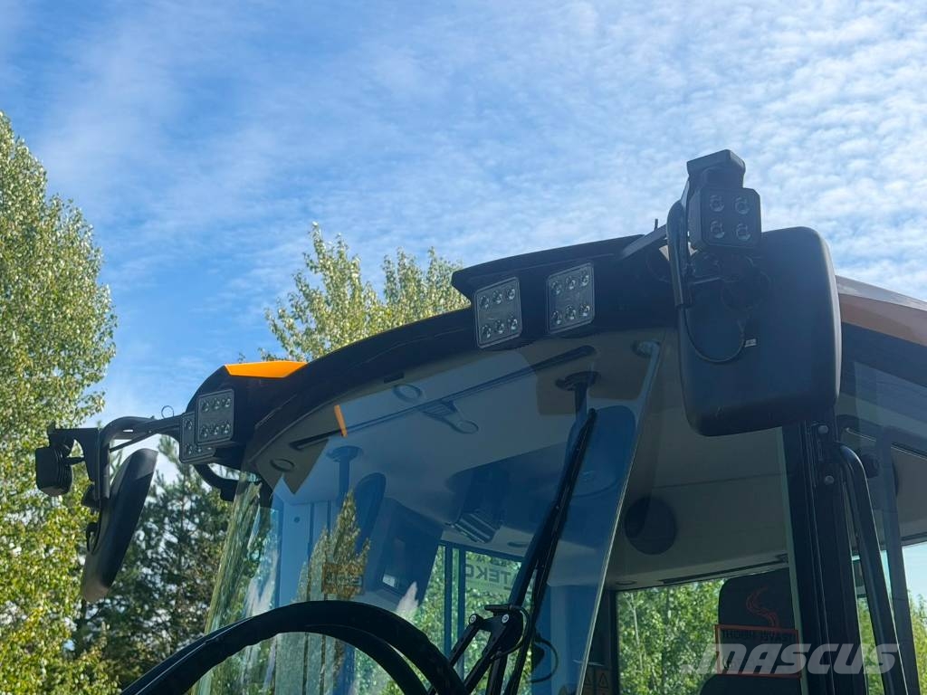 JCB 413 S / 50km/h! / Aurasähköt / Peruutuskamera / Cargadoras sobre ruedas