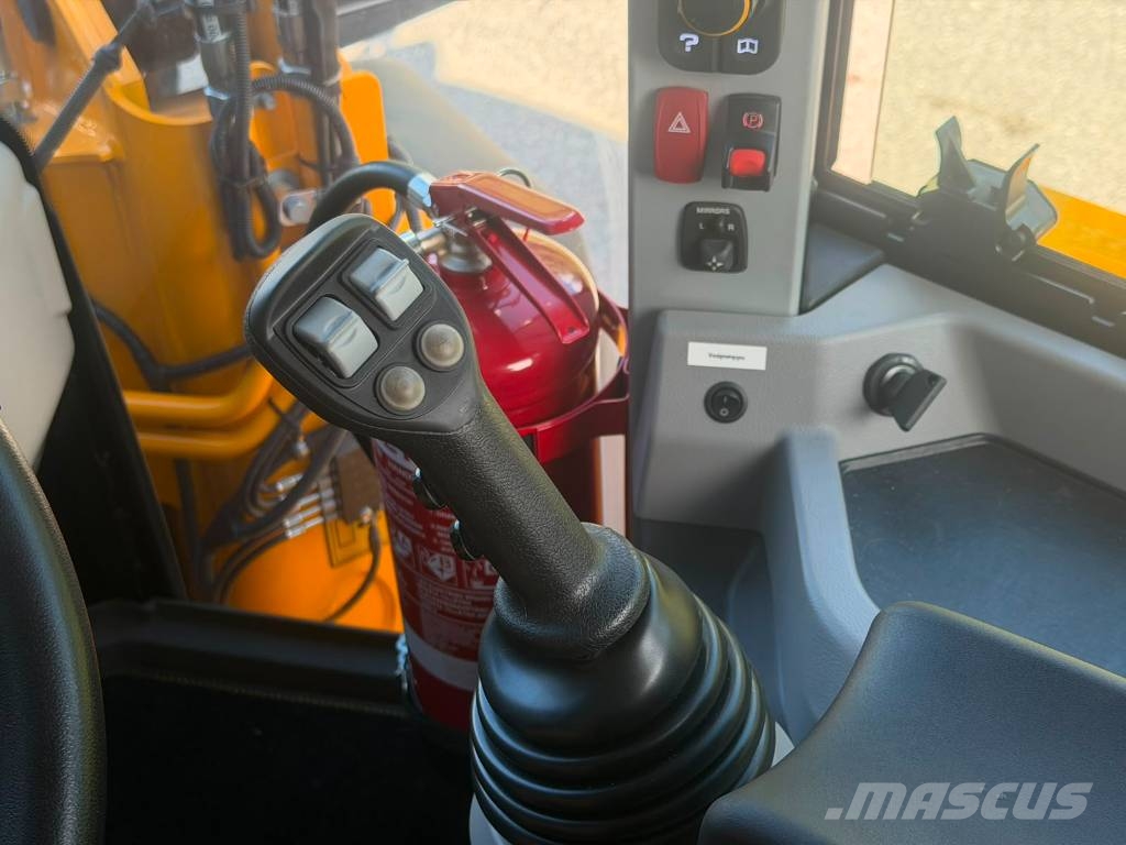 JCB 413 S / 50km/h! / Aurasähköt / Peruutuskamera / Cargadoras sobre ruedas