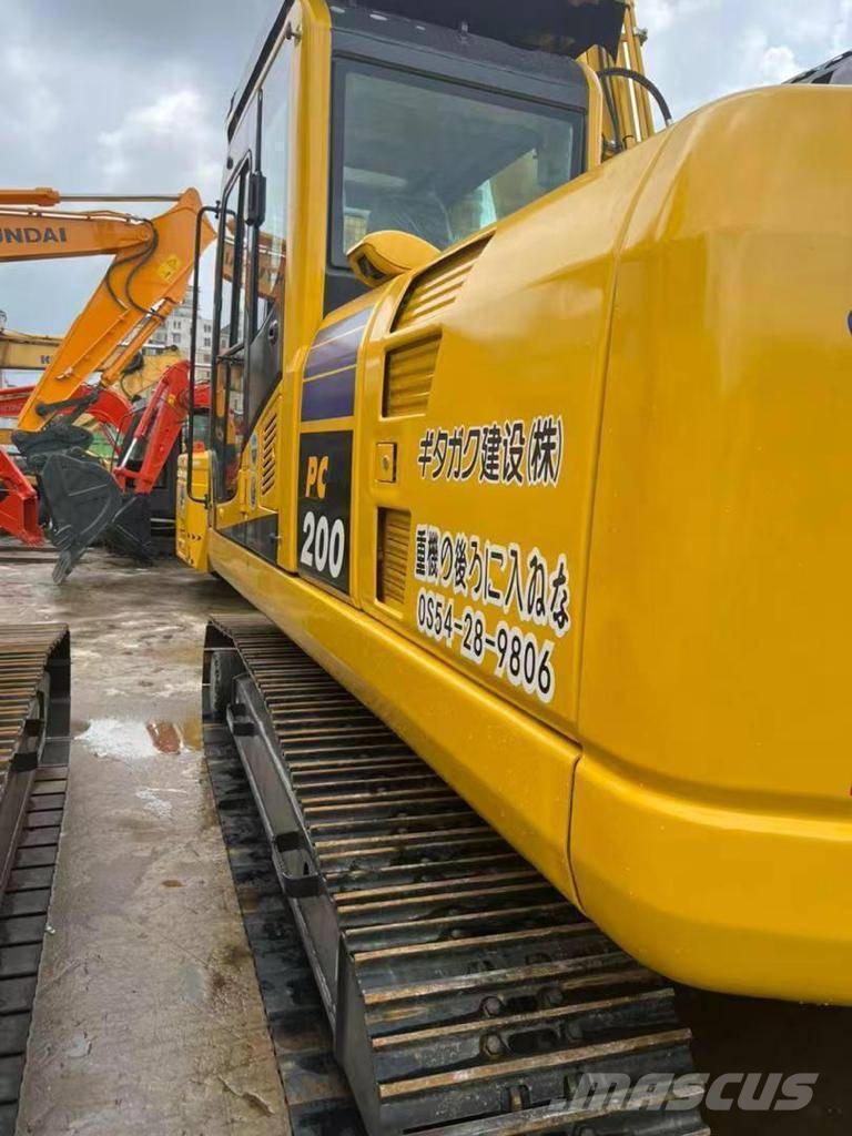 Komatsu PC 200 LC Bagri goseničarji