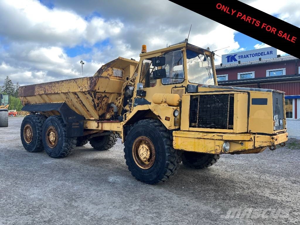 Volvo A 25 Dismantled. Only specific spare parts ساحبات مفصلية