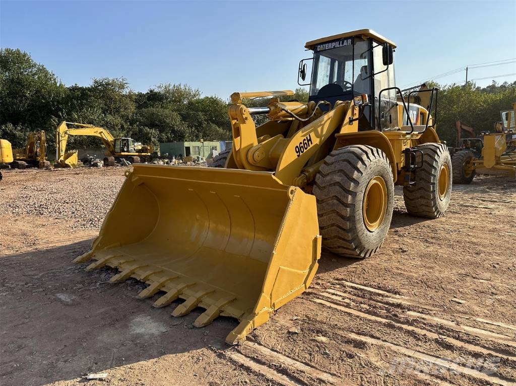 CAT 966H Incarcator pe pneuri