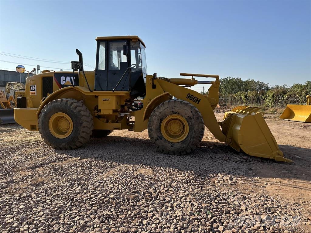 CAT 966H Incarcator pe pneuri