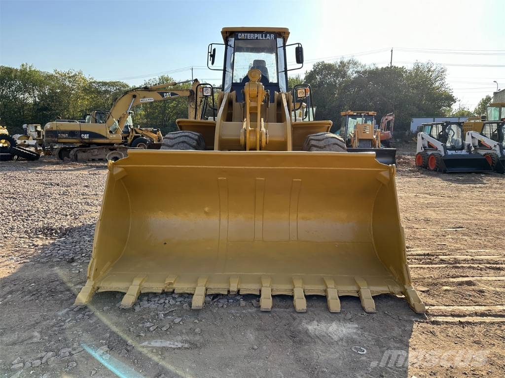 CAT 966H Incarcator pe pneuri
