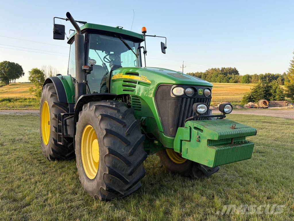 John Deere 7920 Трактора