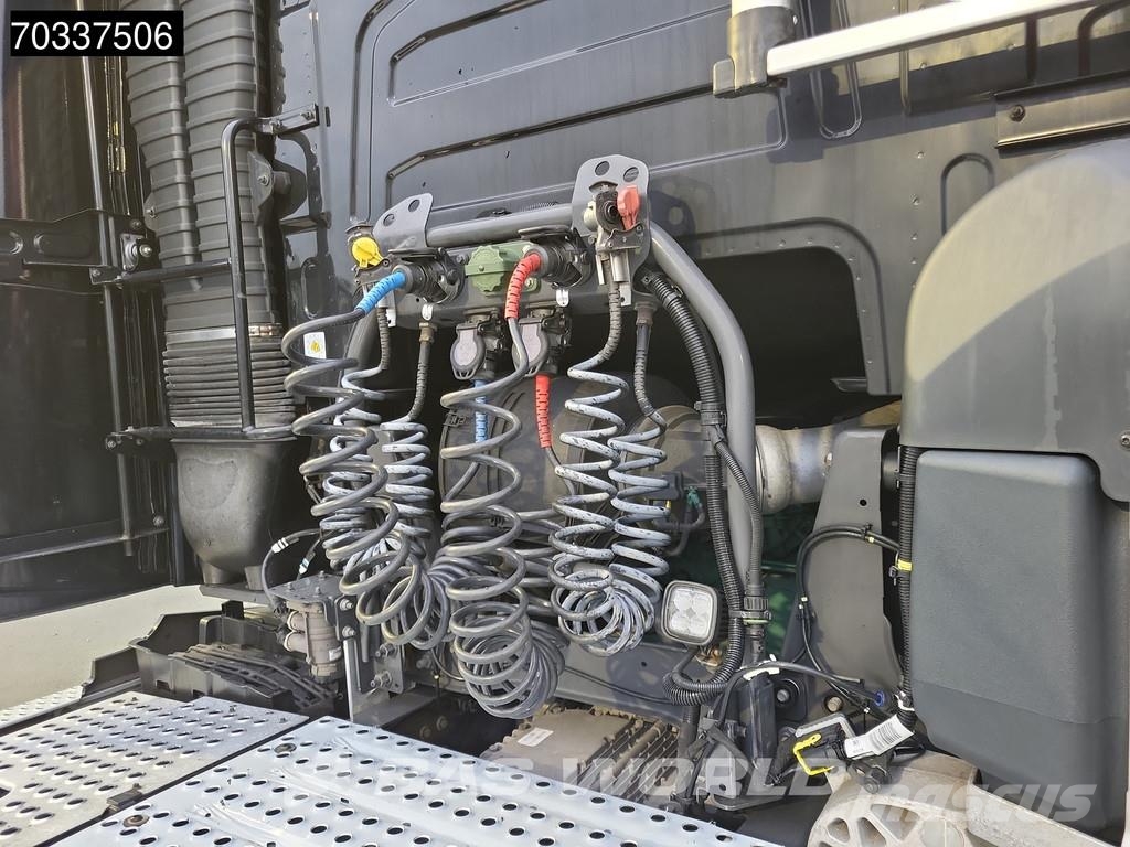 Volvo FH 460 FH 4X2 ADR! 2xTanks ACC I-ParkCool VEB+ Sadulveokid