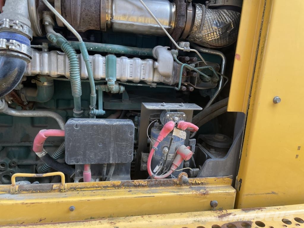 Volvo G 930R Equipamento para triagem