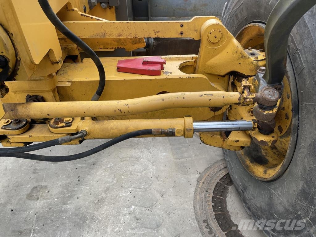 Volvo G 930R Equipamento para triagem