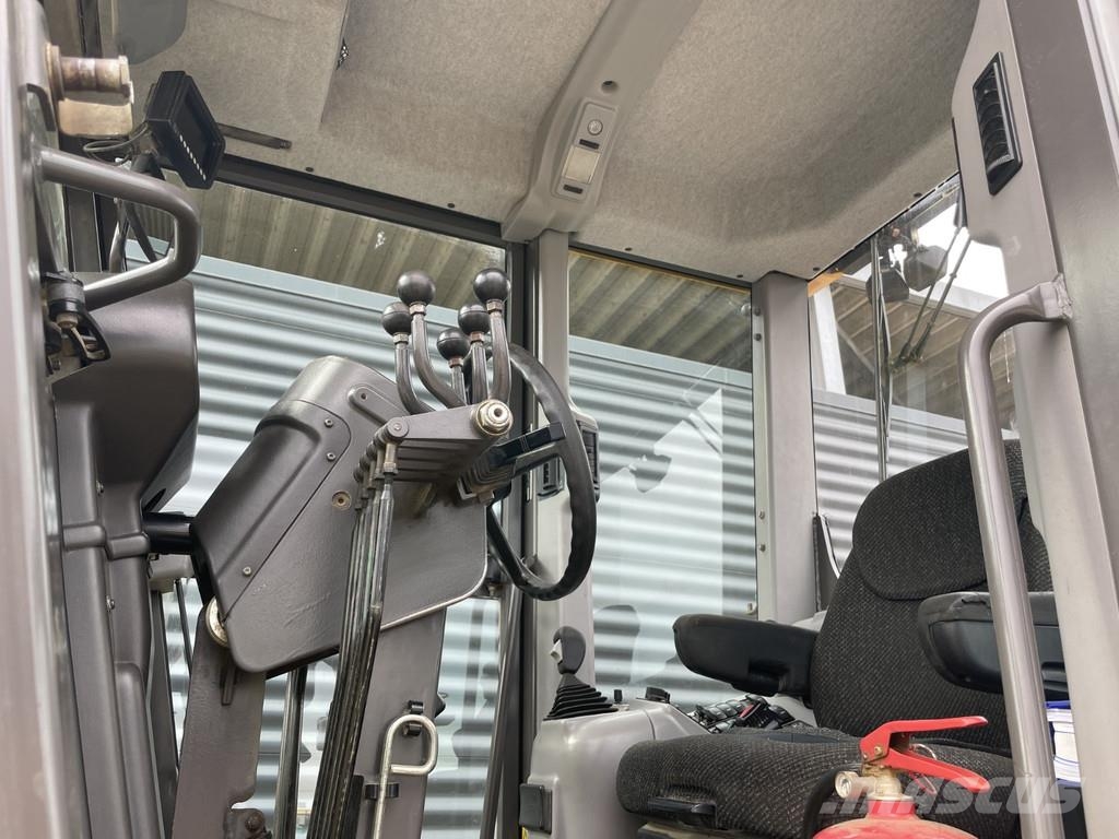 Volvo G 930R Equipamento para triagem