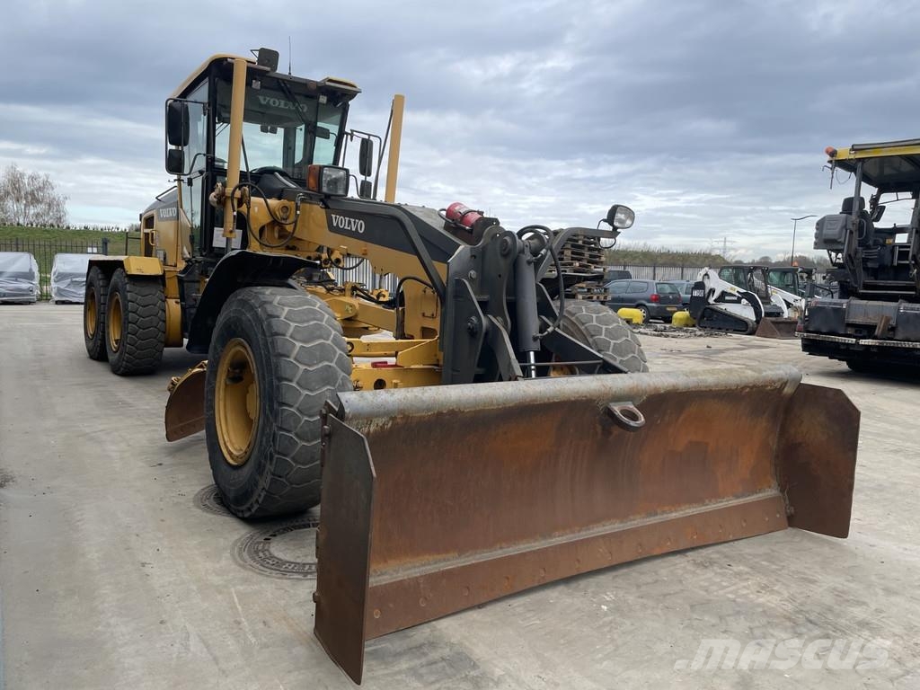 Volvo G 930R Equipamento para triagem