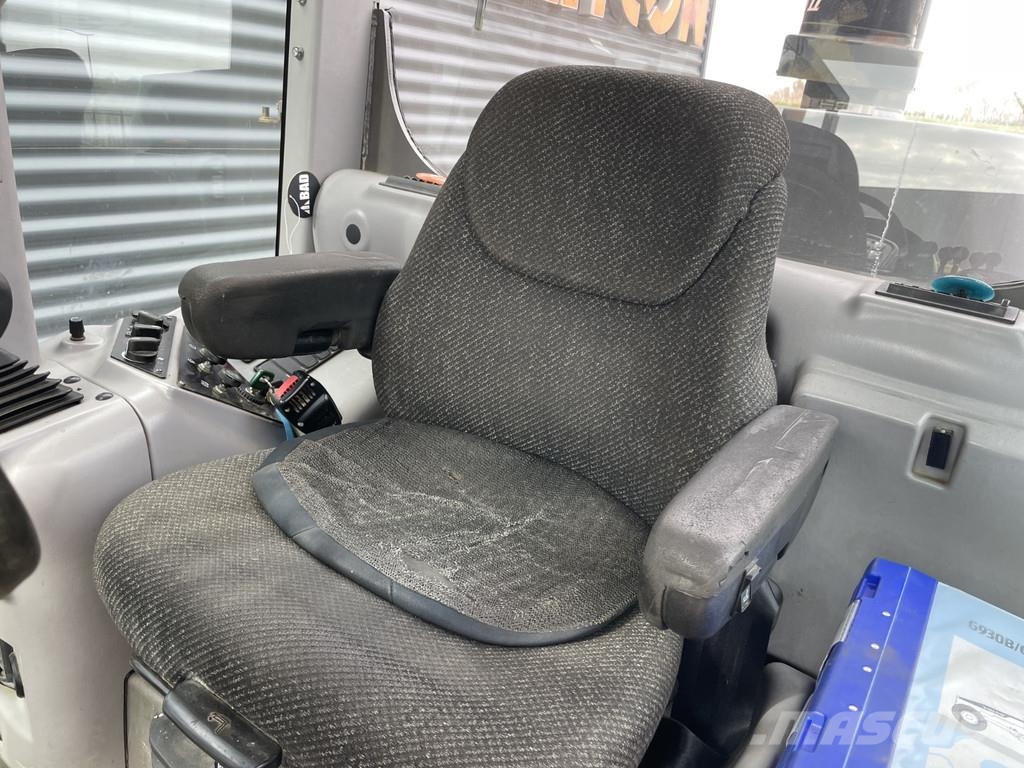 Volvo G 930R Equipamento para triagem