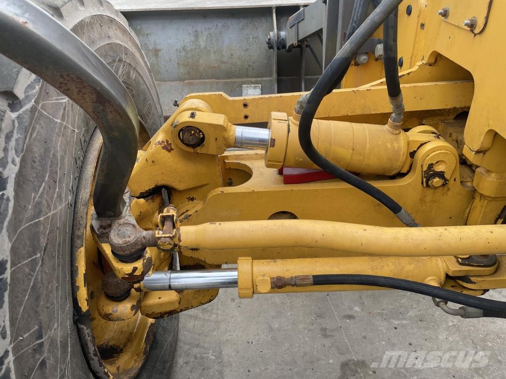 Volvo G 930R Equipamento para triagem