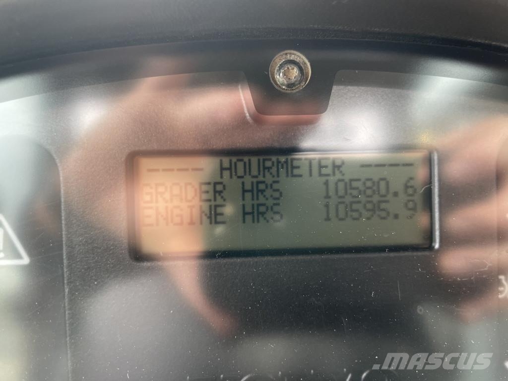 Volvo G 930R Equipamento para triagem