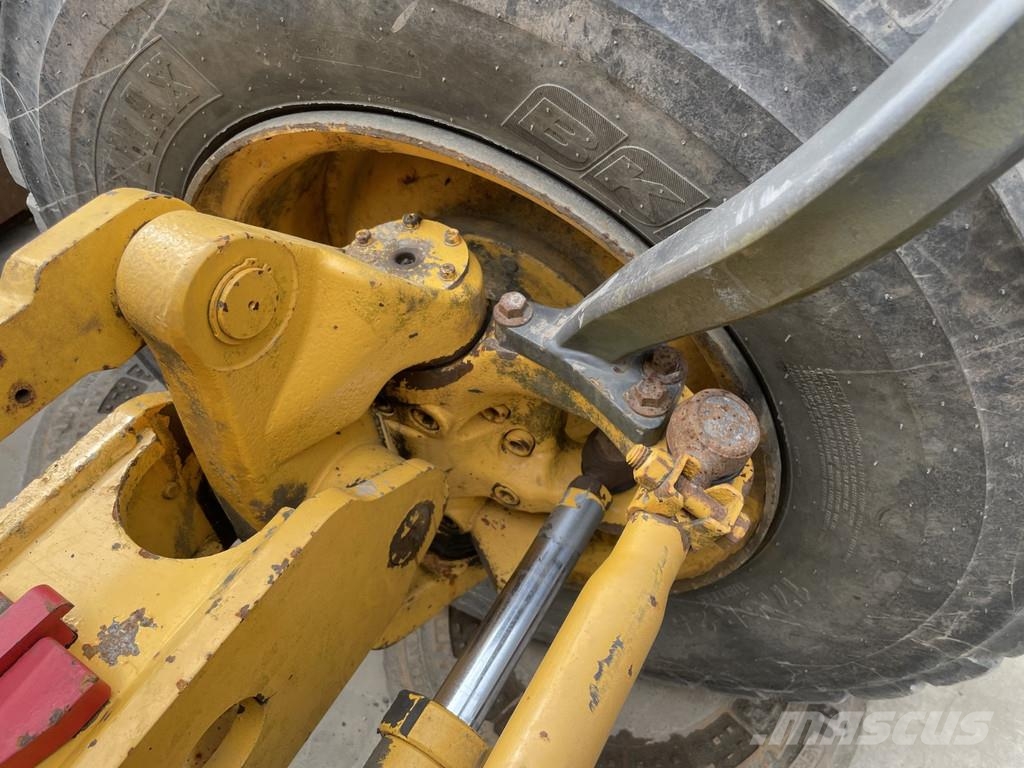 Volvo G 930R Equipamento para triagem