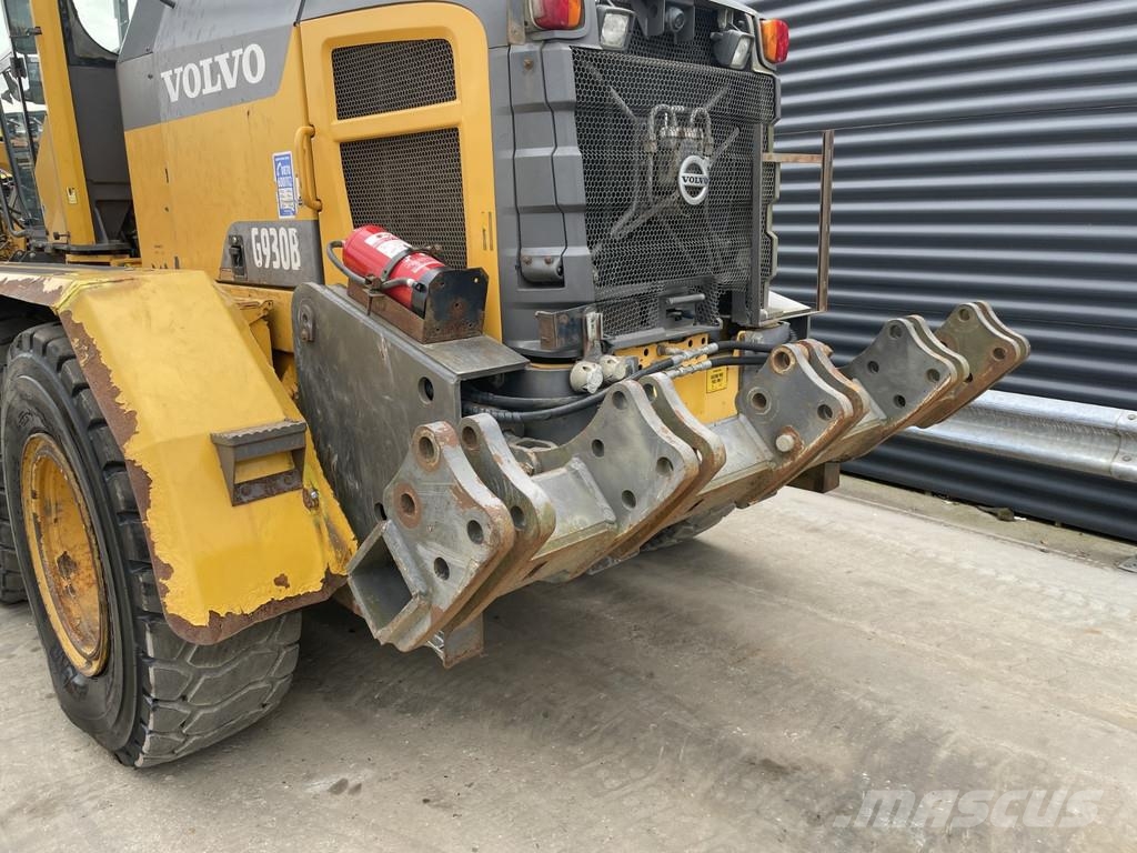 Volvo G 930R Equipamento para triagem