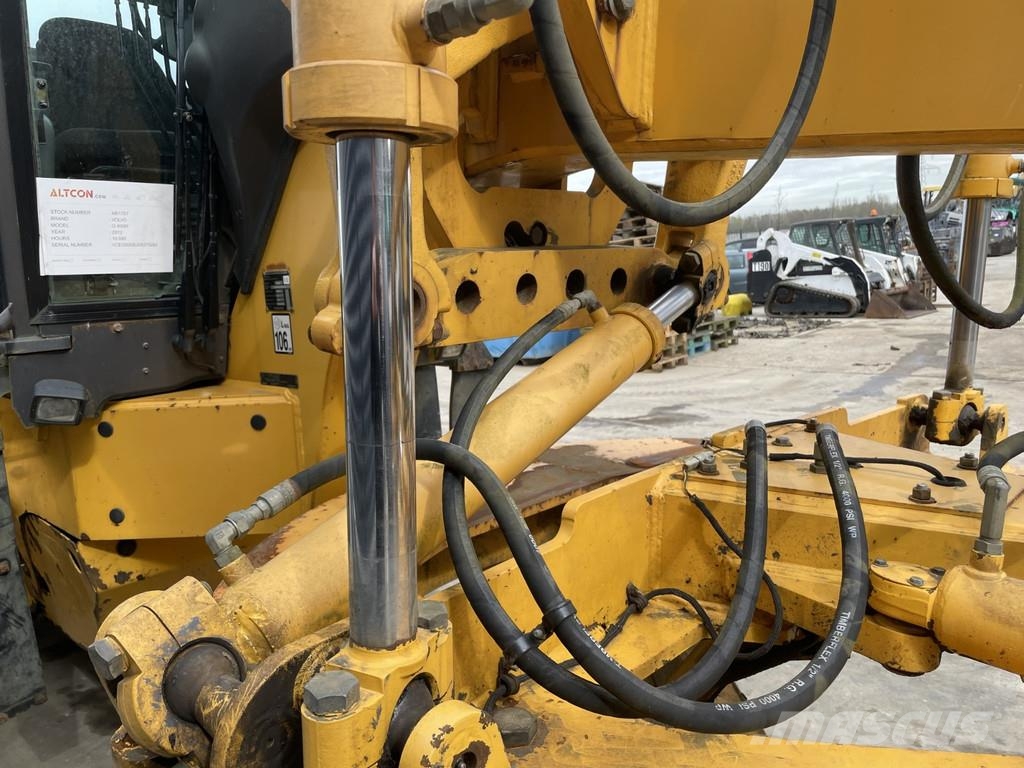 Volvo G 930R Equipamento para triagem