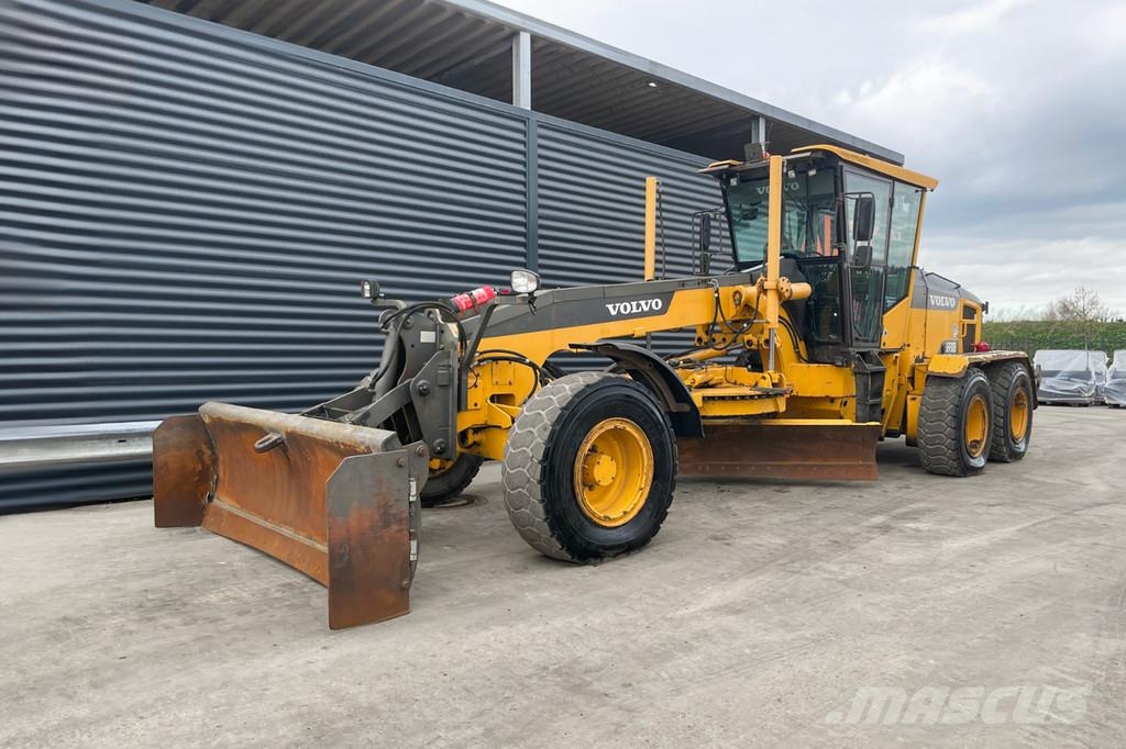 Volvo G 930R Equipamento para triagem
