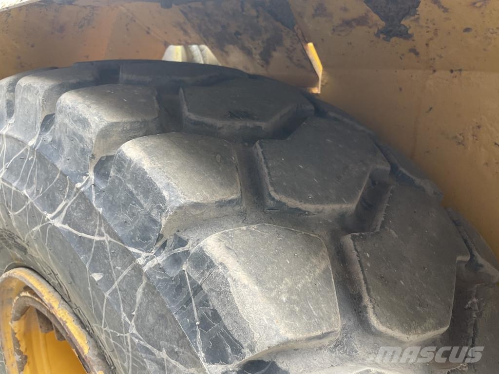 Volvo G 930R Equipamento para triagem