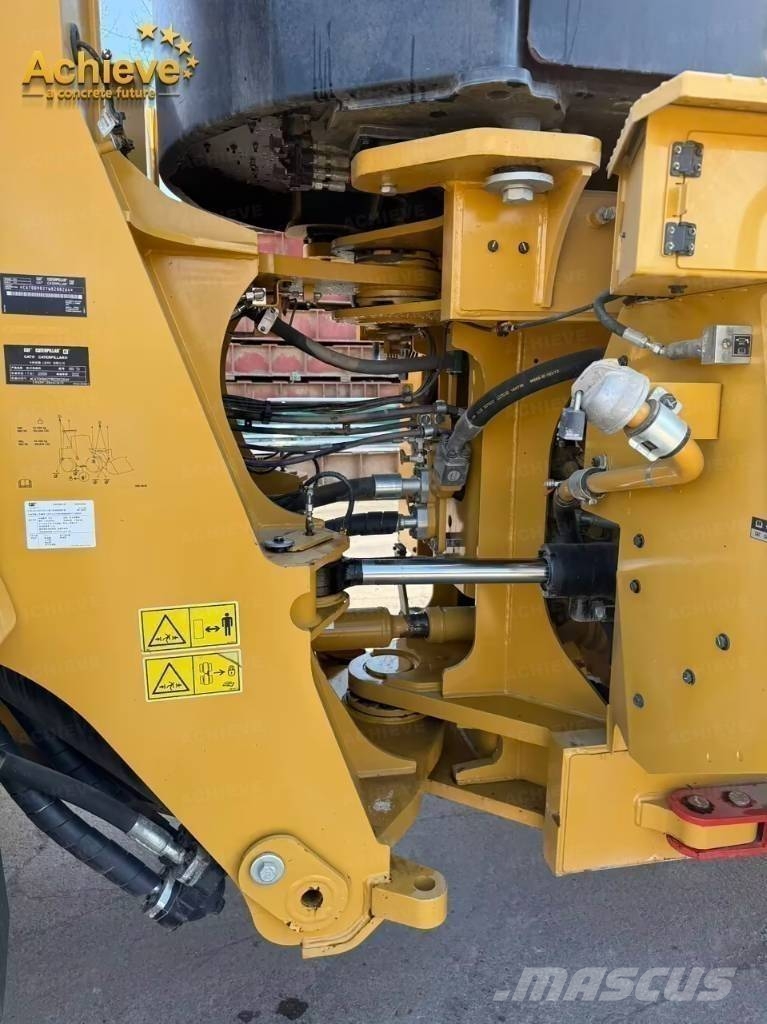 CAT 982 Pale gommate