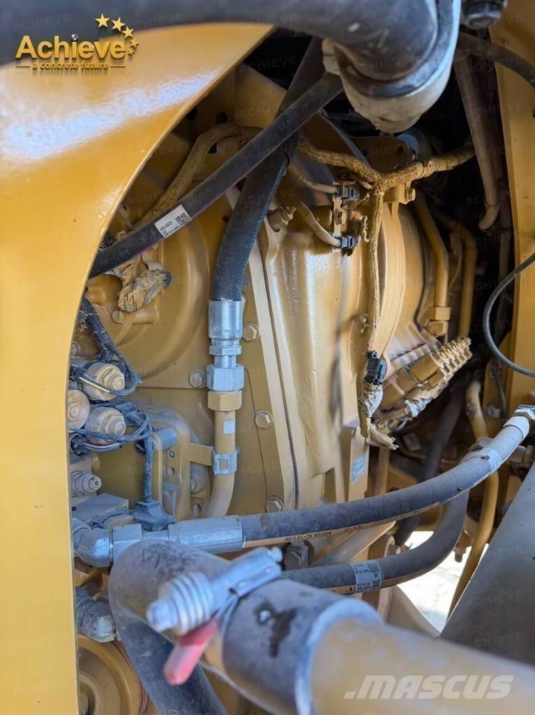 CAT 982 Pale gommate