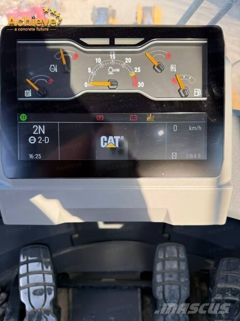 CAT 982 Pale gommate