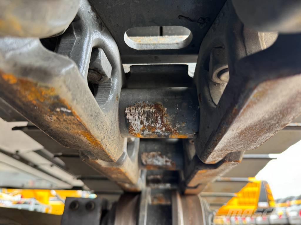 Hyundai R215L *2026 Model*  - Hammer Lines Гусеничные экскаваторы