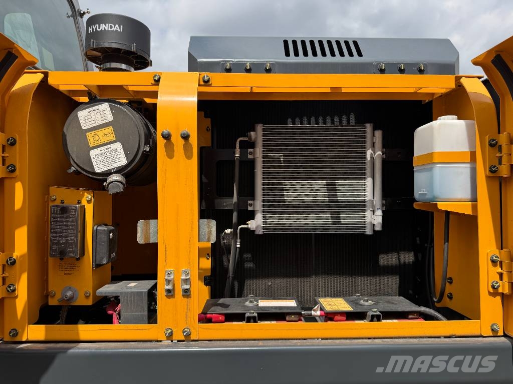 Hyundai R215L *2026 Model*  - Hammer Lines Гусеничные экскаваторы