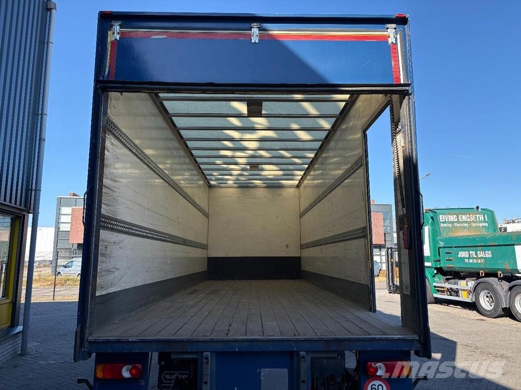 DAF LF 220 + EURO 6 + LIFT + 6 CYL + 12T Box trucks