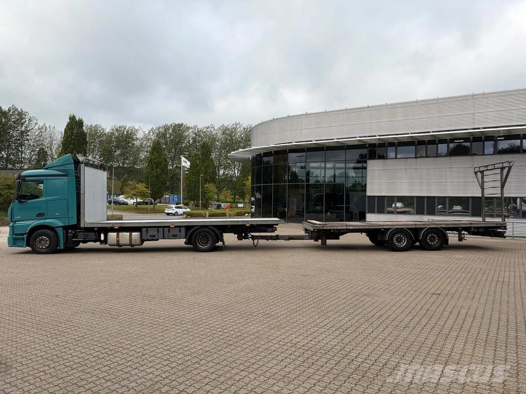 Mercedes-Benz Actros 1836 Streamspace 4x2 + Kelberg trailer 2014 Platte bakwagens
