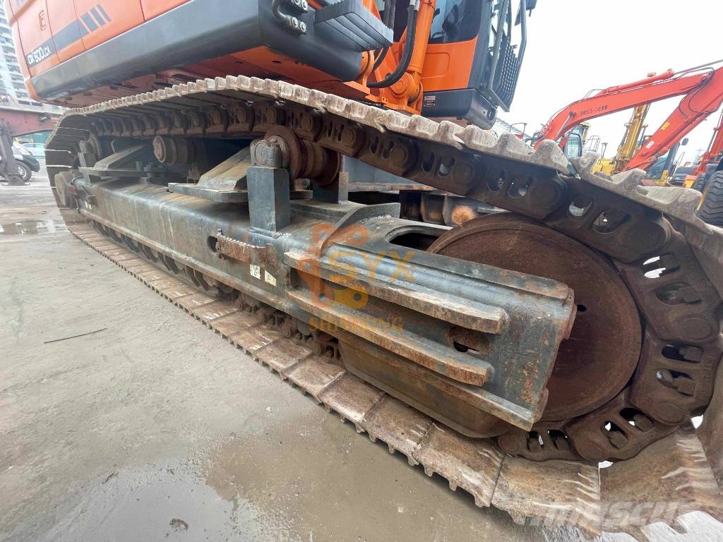 Doosan DX 500 LCA 대형 굴삭기 29톤 이상