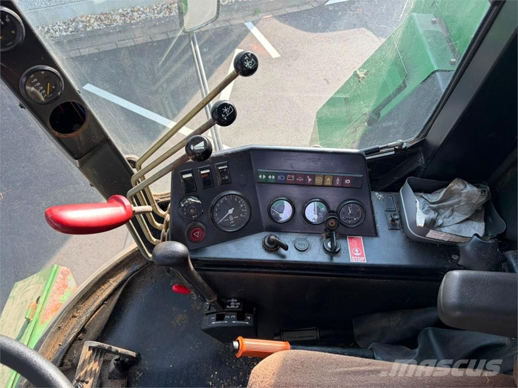 John Deere 1072 ماكينات زراعية - غير ذلك