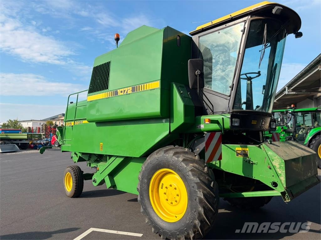 John Deere 1072 ماكينات زراعية - غير ذلك