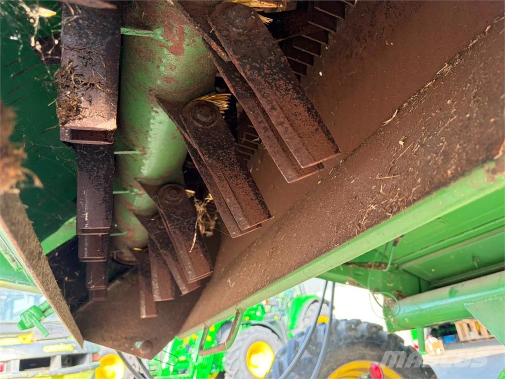 John Deere 1072 ماكينات زراعية - غير ذلك