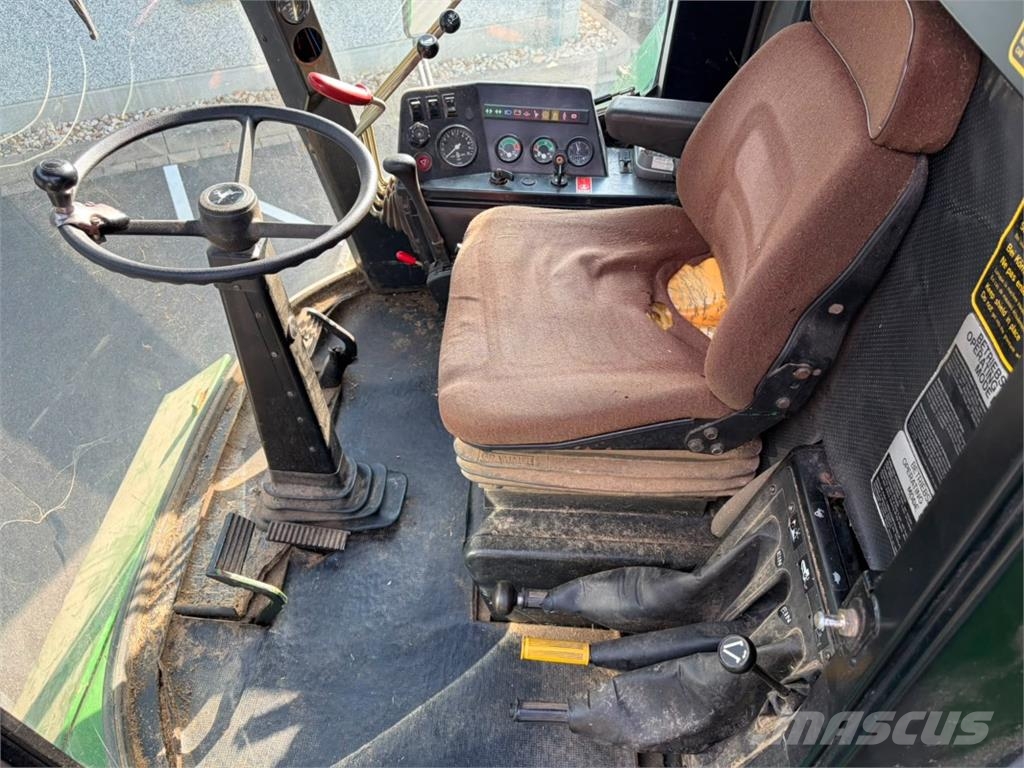 John Deere 1072 ماكينات زراعية - غير ذلك