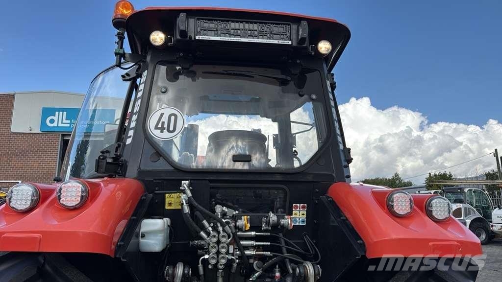 Ursus C-3110 Traktori