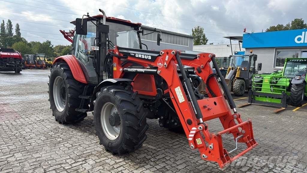 Ursus C-3110 Tractores