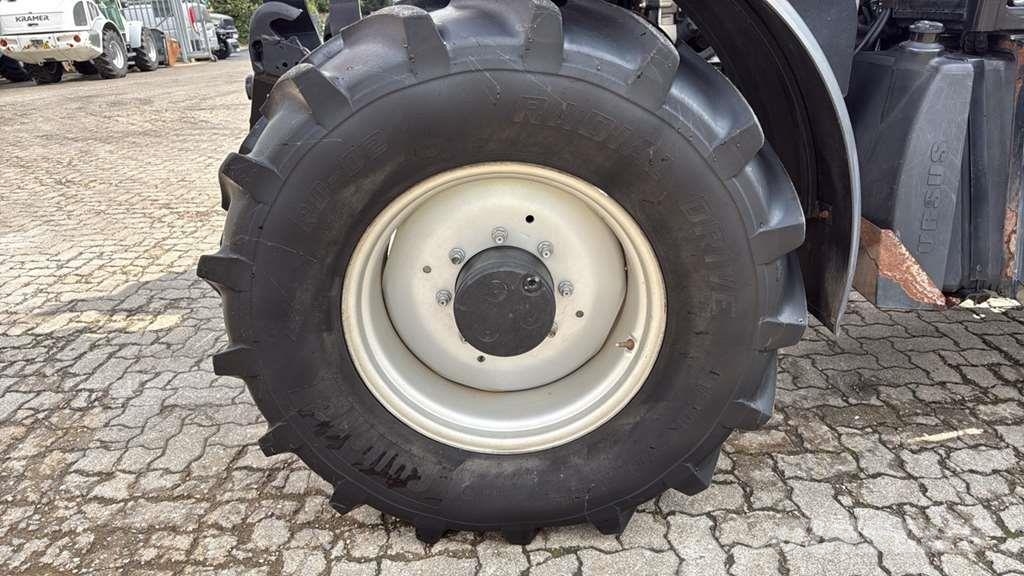 Ursus C-3110 Traktorer