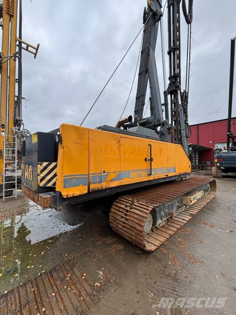 Junttan PM 23LC Paalutuskoneet