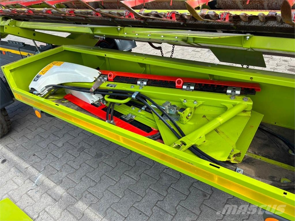 CLAAS Vario 1080 inkl TPW Harvester heads