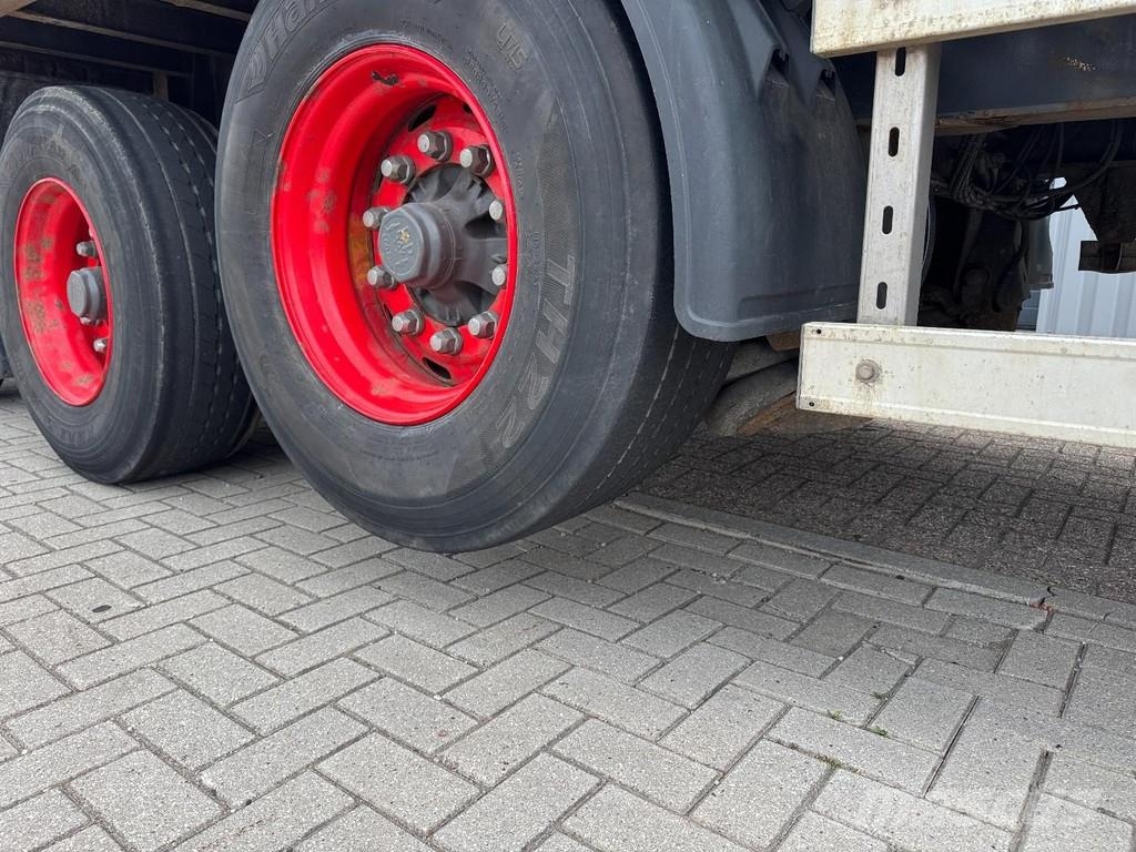 Zwalve O.3.G.13.27. 平板半挂车\侧翻自卸半挂车