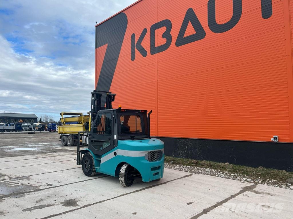 Baoli KBD 50 Rated capacity: 5000 kg / Lifting height: 4 柴油卡車