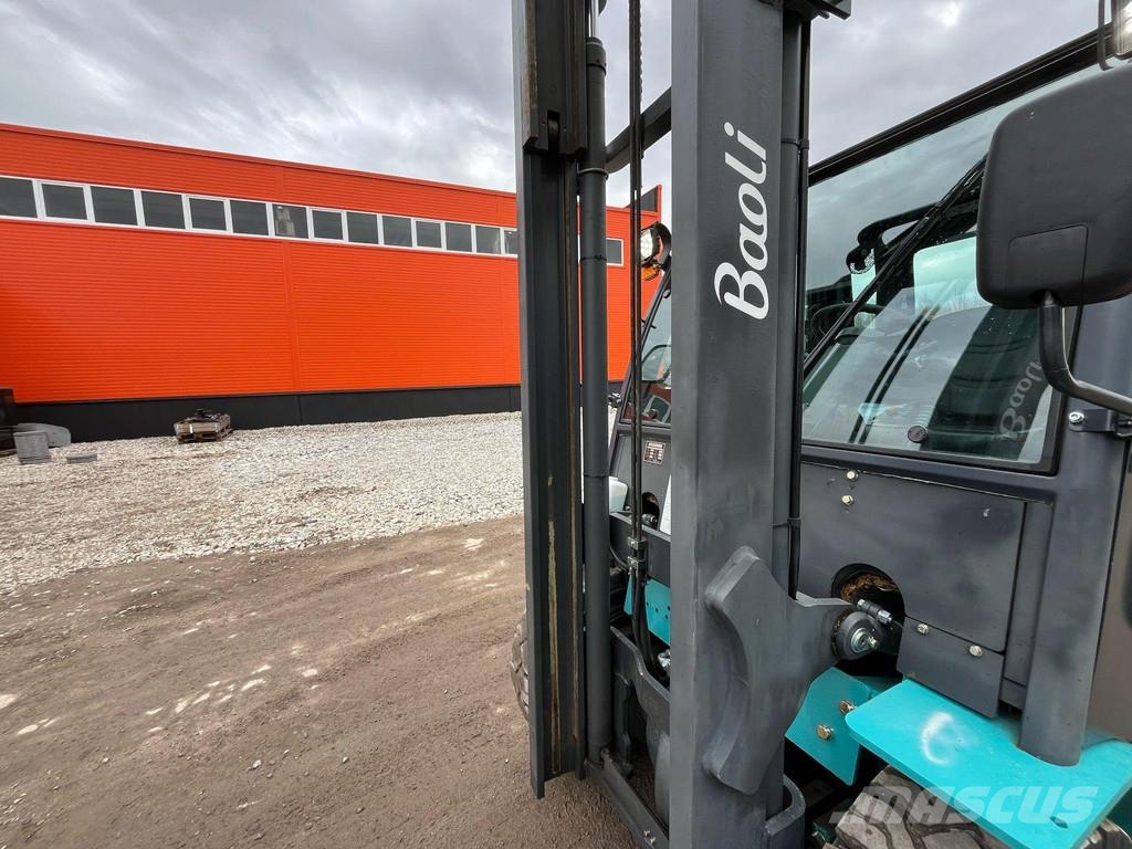 Baoli KBD 50 Rated capacity: 5000 kg / Lifting height: 4 柴油卡車