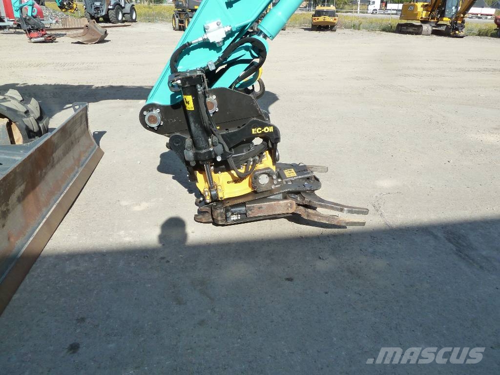 Kobelco SK75SR-7 / 1.600 tinm. Excavatoare 7t - 12t